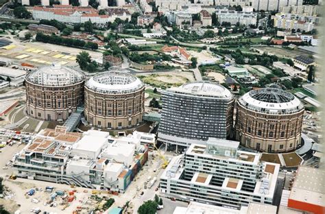 Apartment Building Gasometer B Coop Himmelb L Au Apartment Building