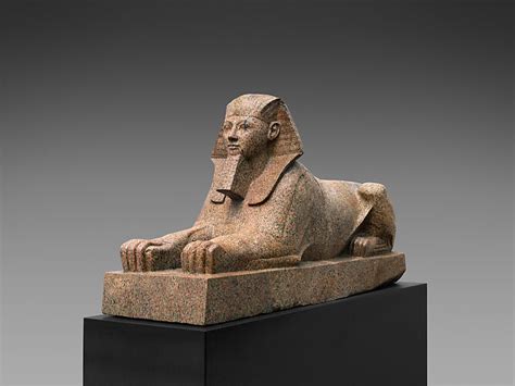 Kneeling Statue Of Hatshepsut New Kingdom The Metropolitan Museum