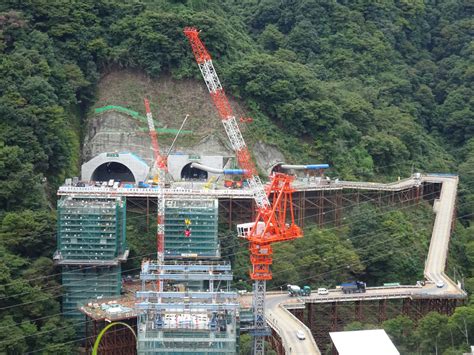 新東名高速道路 高松トンネル下り線 東坑口 株式会社千代田コンサルタント