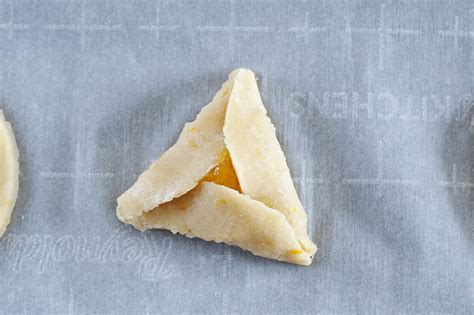 Apricot Hamantaschen Recipe