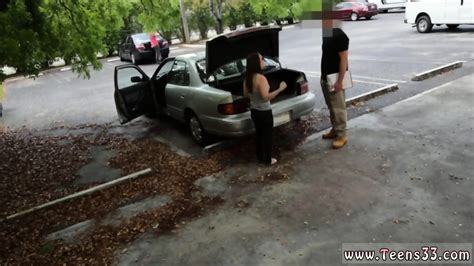 Small Shaved Pussy Bringing Out The Thick Guns