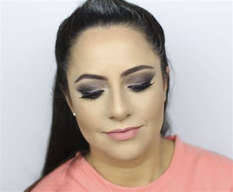 Dupe Naked Smoky Urban Decay Ruby Rose Passando Blush