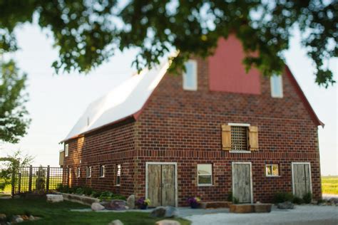 The Keller Brick Barn Dallas Center Iowa United States Venue Report