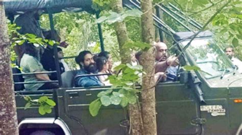 rocking star yash family   safari  nagarahole forest star