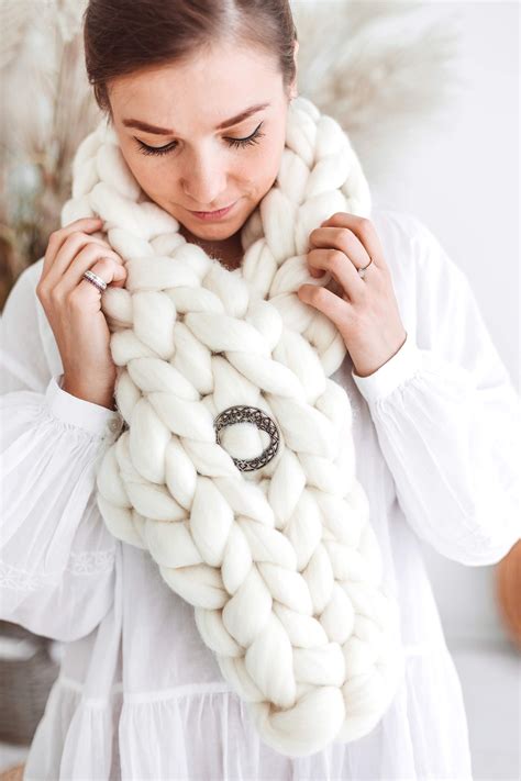 Wool Scarf Handmade, Chunky SCARF Women, White Scarf, Super Chunky ...