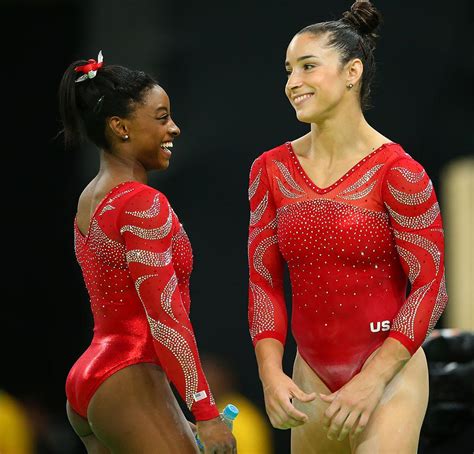 Simone And Aly Raisman Scrolller