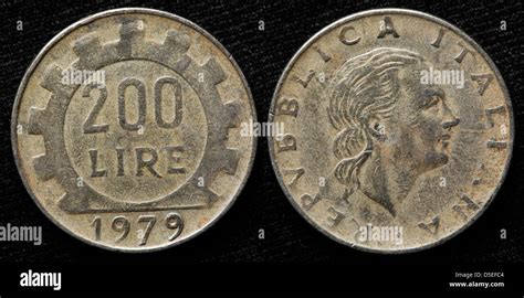 200 Lire Coin Italy 1979 Stock Photo Alamy