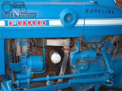 3 HYDRAULIC PUMP 5000 FORD TRACTOR