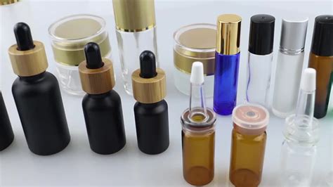 Luxury Cosmetic Skincare Packaging Flat Shoulder Glass Bottle Ml