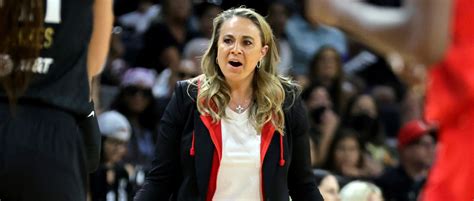 Aces Head Coach Becky Hammon Won Wnba Coach Of The Year