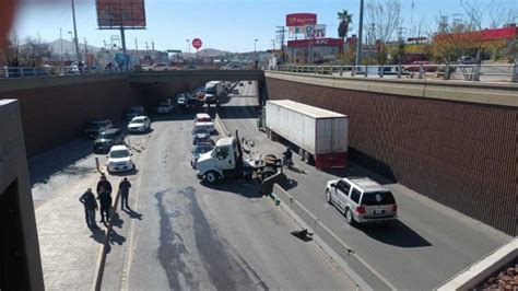 Impacta Tr Iler Muro Y Choca Contra Ambulancia El Pueblo