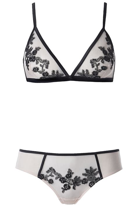 Lingerie Para Os Primeiros Dias De Frio Colombo