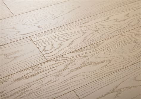 Светлая паркетная доска Parquet Life Дуб Амадей брашированный на теплый ...
