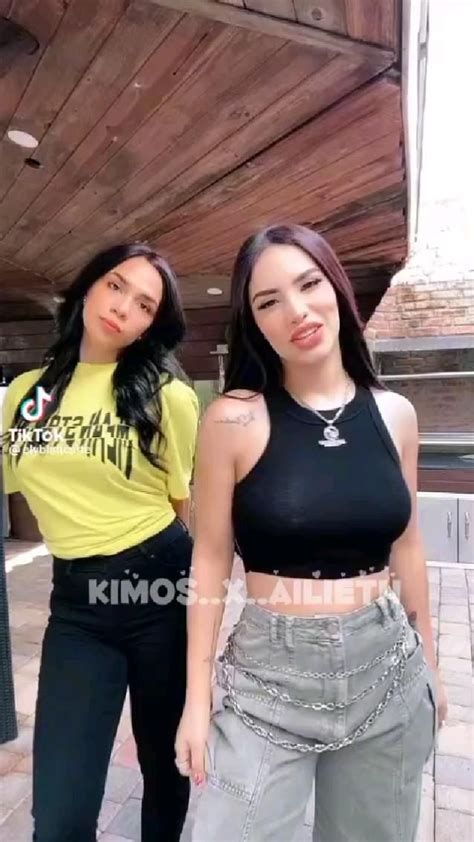 Hola Moiktok En Kimosxailieth Baile De Chicas Kimberly Loaiza