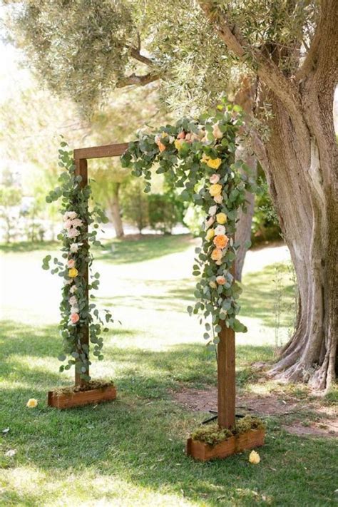 25 Chic And Easy Rustic Wedding Archaltar Ideas For Diy Brides