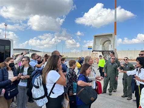 Despeg Con Connacionales A Bordo El Primer Vuelo Humanitario