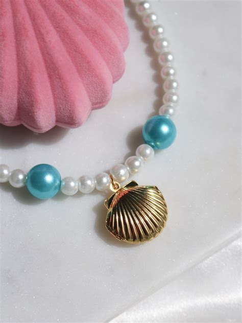 Merliah Mermaid Tale Pearl Necklace Oyster Necklace Shell Etsy