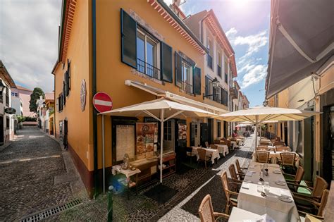 In The Pedestrianised Funchal Old Town Close To Amenities Taberna Penthouse