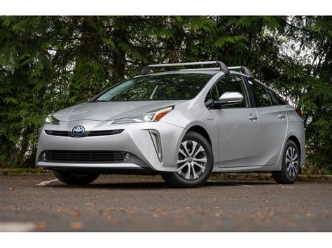 2020 Toyota Prius: 194 Exterior Photos | U.S. News