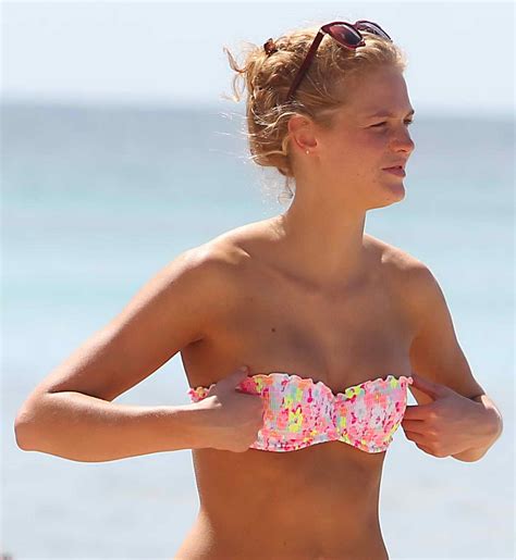 Erin Heatherton In Bikini In Barbados Lacelebs Co