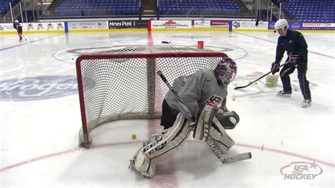 Ice Hockey Goalie Training Programs | EOUA Blog