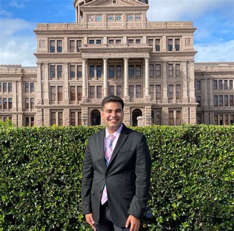 Chris Vasquez – Medium