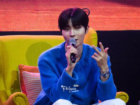 Hwang In Youp Spends Delightful Time With Hiyliys In His St Manila Fan