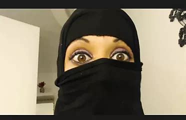 Saudi Arabian Women Unveiled Hot Masturbation Porn C Xhamster