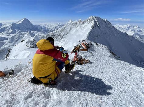 Szilárd Suhajda Alpinist On His Way To Mount Everest Without Oxygen