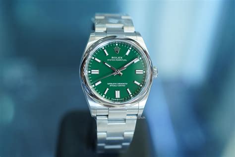 NEW Rolex Oyster Perpetual Green Dial 36 Mm REF 126000 NEW 10 2023