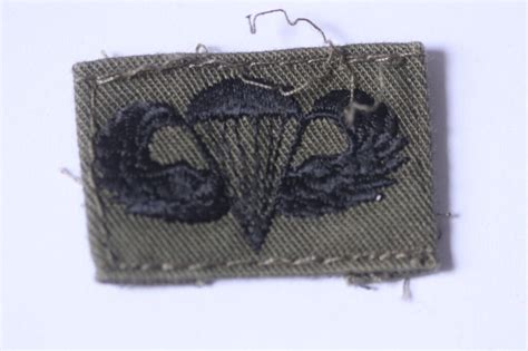 Original Us Army Vietnam Period Basic Parachutist Parachute Wing