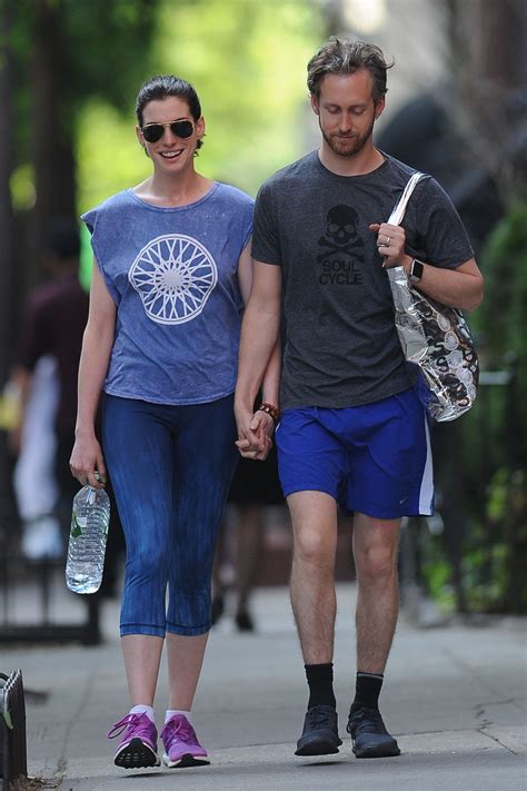 ANNE HATHAWAY at Workout Session in New York 05/19/2015 – HawtCelebs