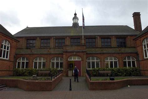 Darlaston Town Hall Leased Out For £1 A Year As Charity Pledges £