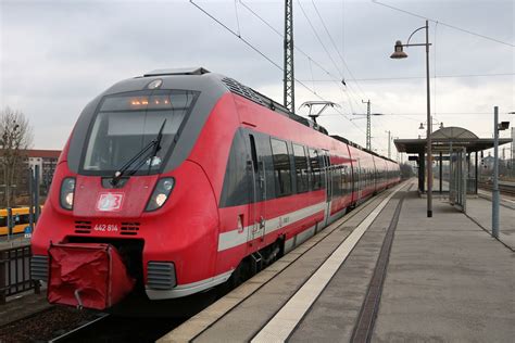 442 814 Bombardier Talent 2 von DB Regio Südost im Auftrag der S