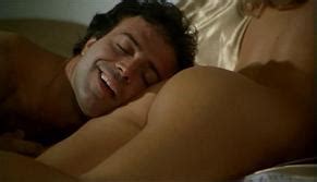 IL PARAMEDICO NUDE SCENES AZNude