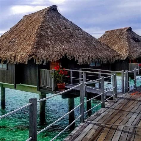 10 Wonderful Overwater Bungalows In Tahiti To Book In 2022