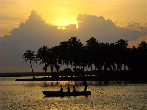 Rickshaw Challenge – Poovar