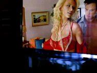 Naked Aubrie Lemon In Shark