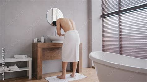 Naked Bare Sexy Muscular Arab Indian Man Enters Going Walking In Bath After Shower With White