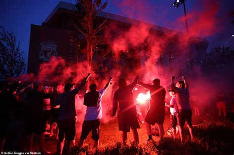 Liverpool Fans Joy As Team Wins Premier League After 30 Years Daily