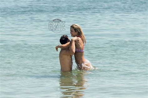 Flor Vigna Impecable En Bikini Disfrutando Con Nico Estamos De Mini Vacaciones Infobae