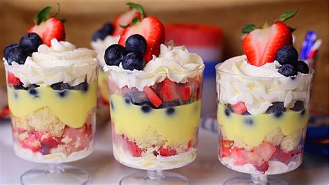 Easy Red White And Blue Mini Trifle Recipe Th Of July Dessert Youtube