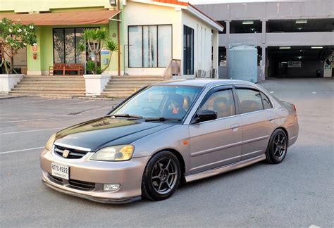 Honda Civic ES Dimension ป 2001 สเทา