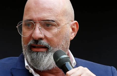 Pd Stefano Bonaccini Rompe Gli Indugi E Si Candida Per Succedere A