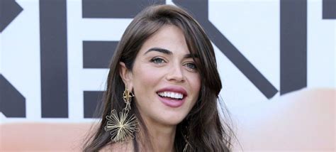 Violeta Mangriñán responde a las críticas recibidas por subir un vídeo en bikini CABROWORLD