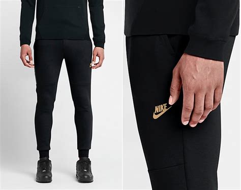 Nike Tech Fleece Pants Black Gold