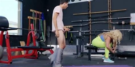 Milf Rides Short Guy In The Gym During Workout Alura Jenson Tnaflix