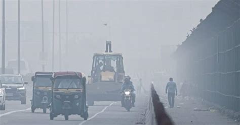 Delhi Air Pollution National Capital S Air Quality Dips To Poor