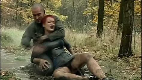 Nackt Im Schlamm Amateur Amateur Porn Xhamster