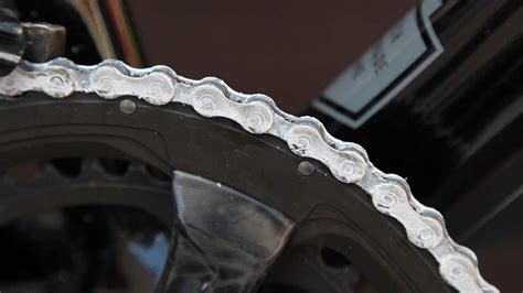 Grunge Waxing Why Quick Waxing Your Chain Is Still Worth It By Alex Fastfitness